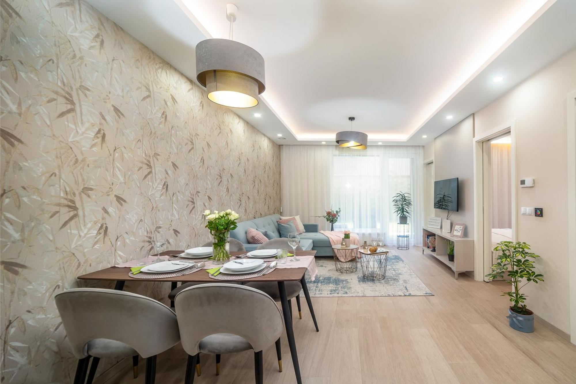 Lavida Deluxe Villa Hajdúszoboszló Buitenkant foto