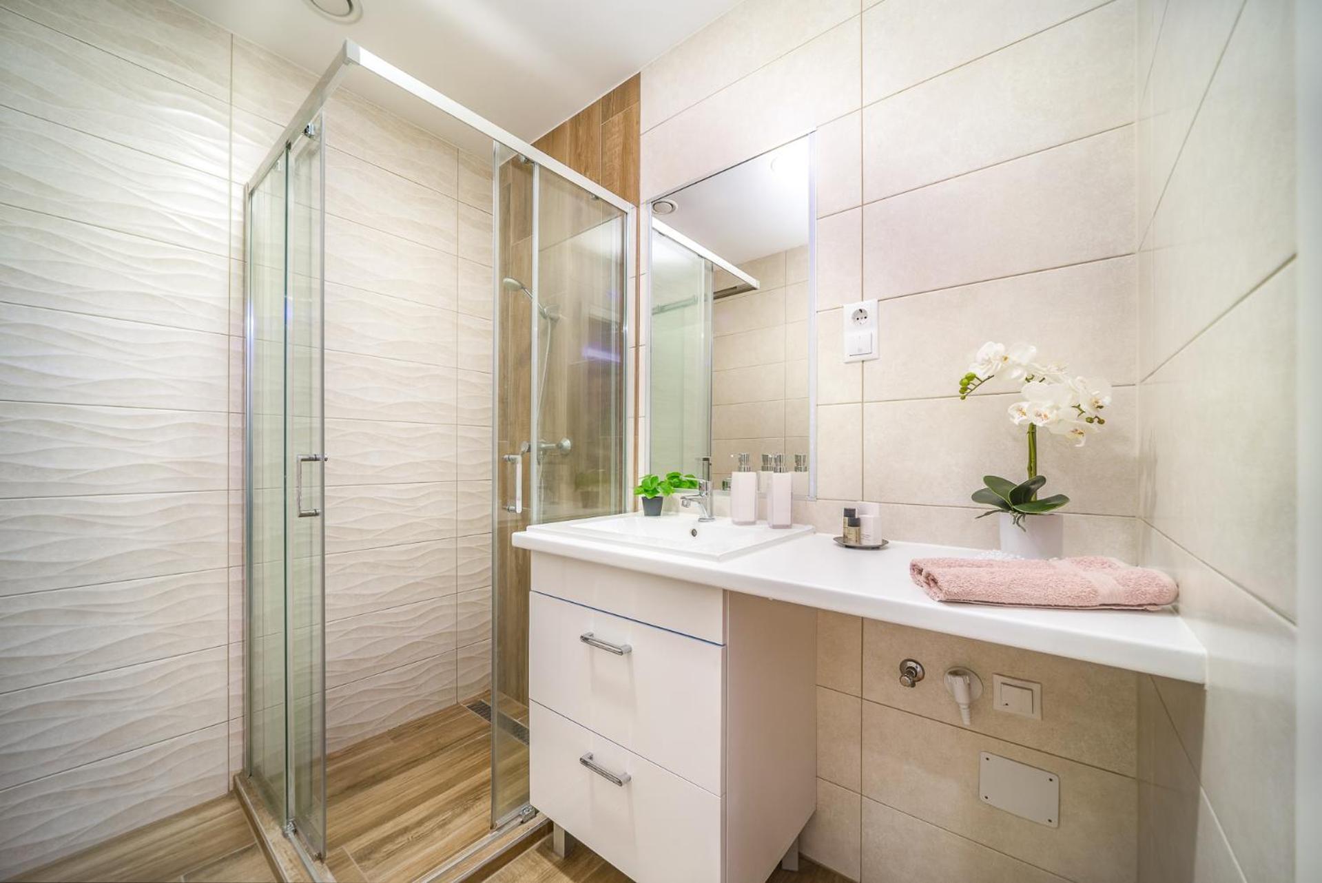 Lavida Deluxe Villa Hajdúszoboszló Buitenkant foto