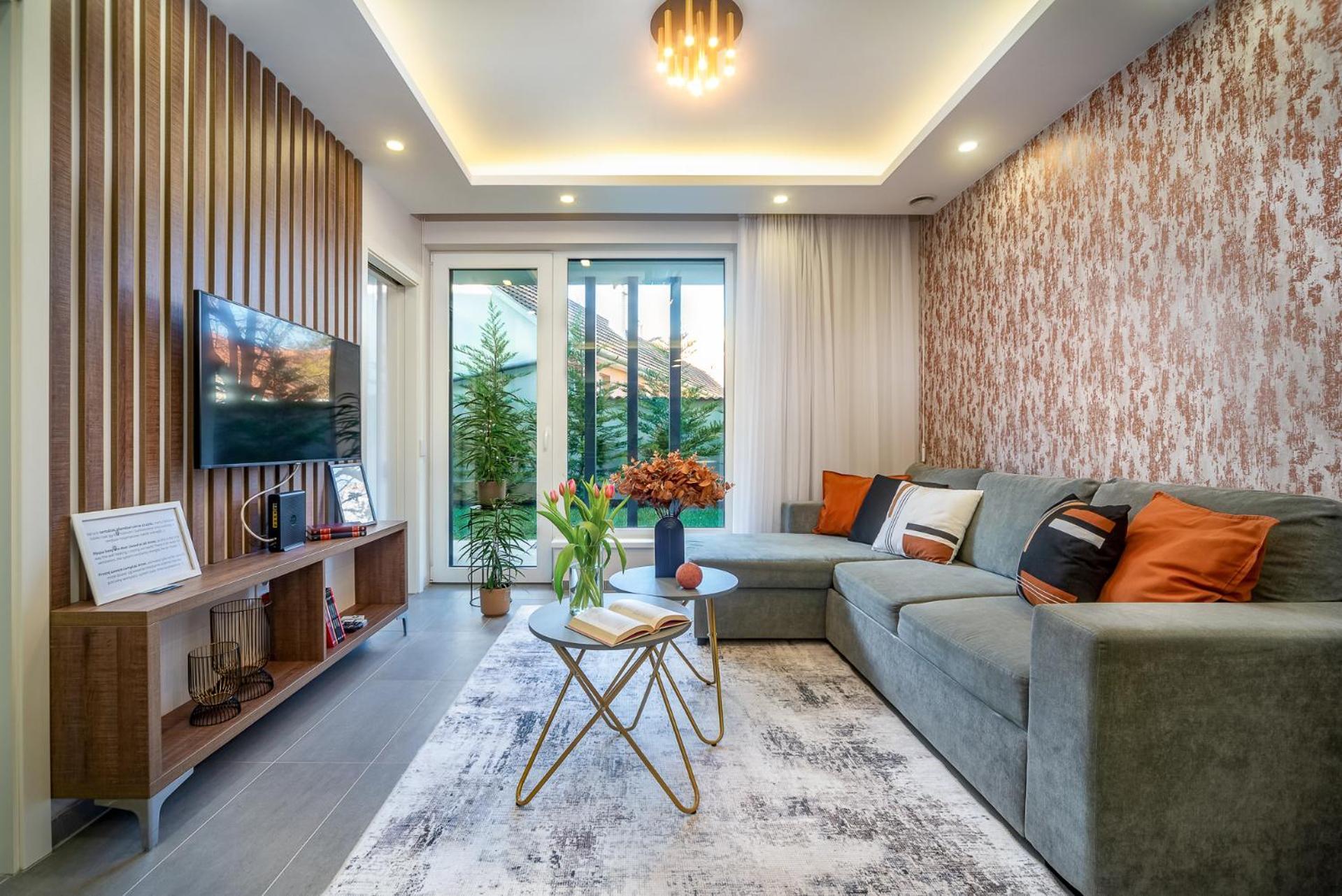 Lavida Deluxe Villa Hajdúszoboszló Buitenkant foto