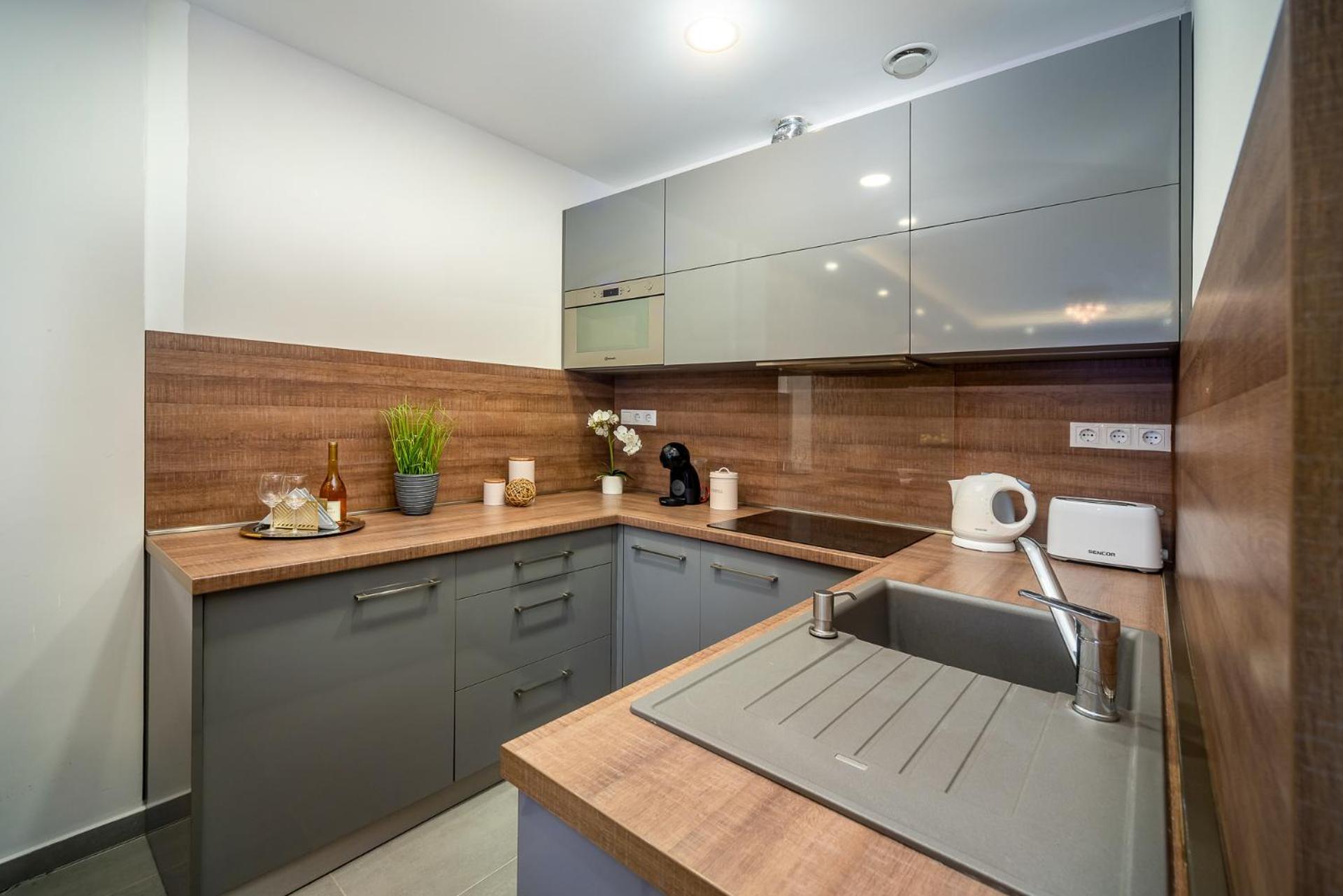 Lavida Deluxe Villa Hajdúszoboszló Buitenkant foto